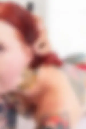 Fully Tattooed Vixen Loveless Quivers While Getting Fucked