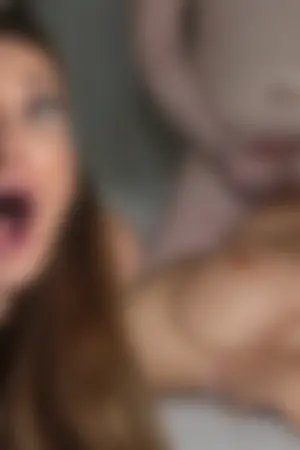 Natalie Grace: MILF KNOWS BEST